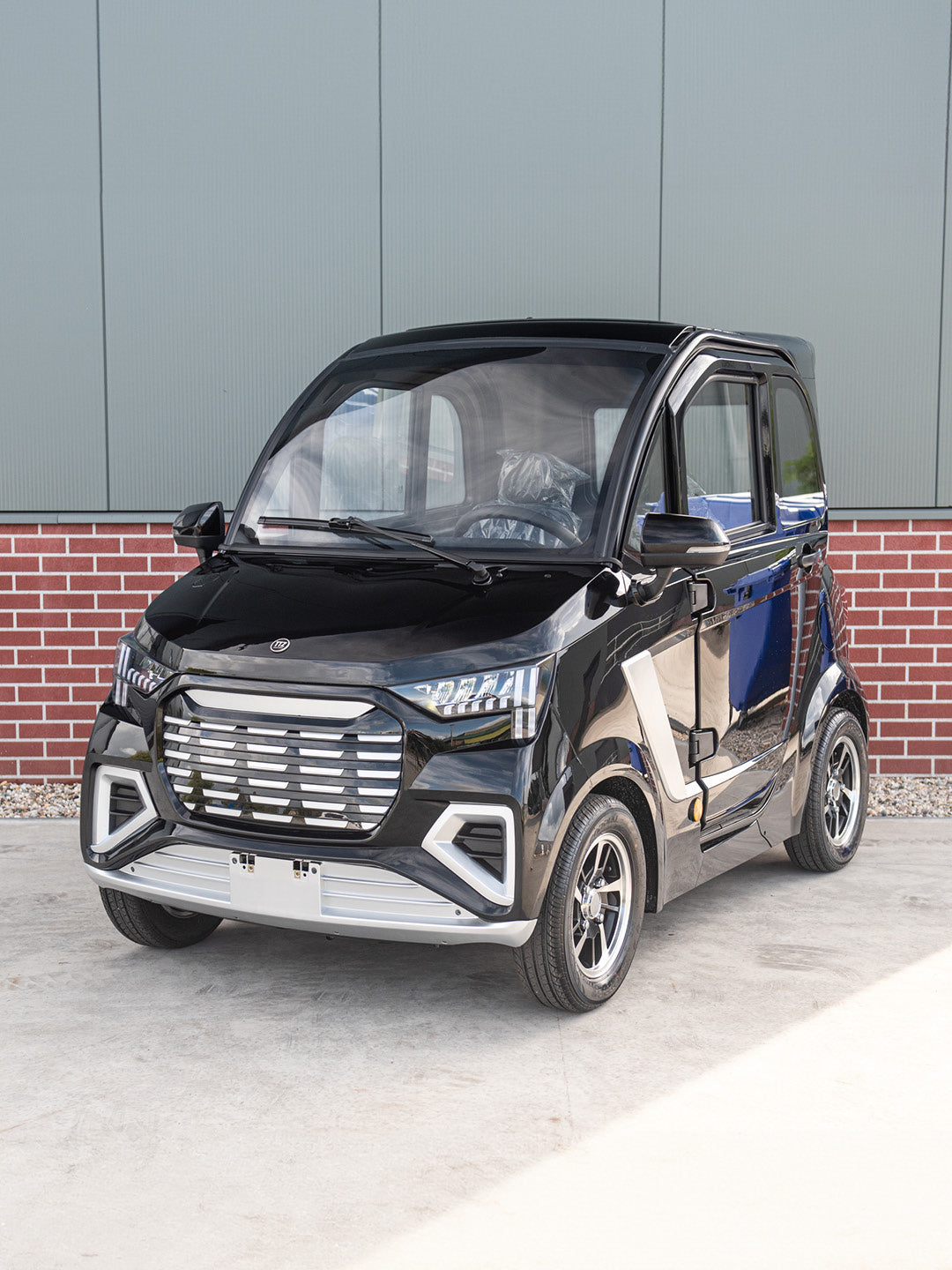 Elektrische Brommobiel/City Car 4 personen TTZ-Electric