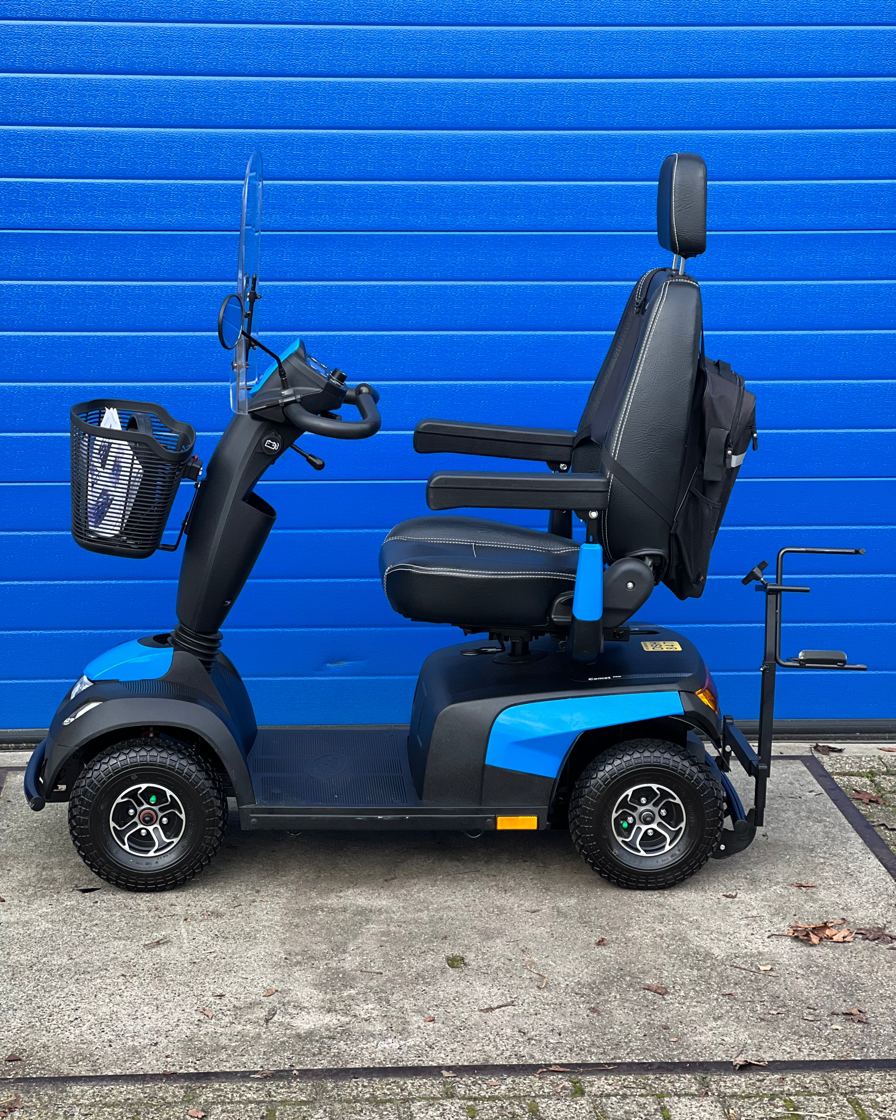 Scootmobiel Invacare Comet Pro FULL OPTION! - TotaalThuisZorg