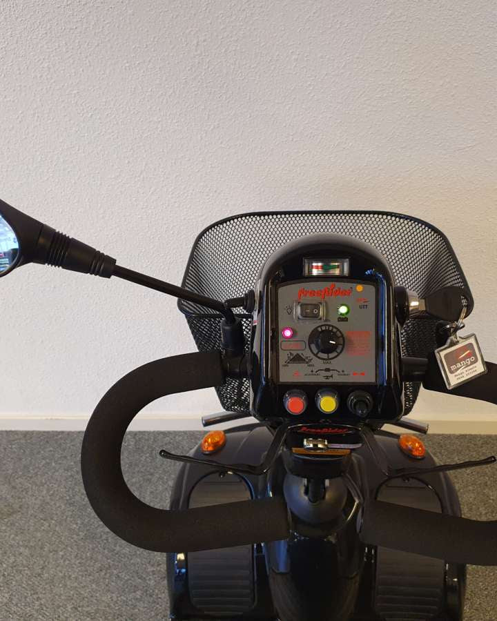 Mango Panther 4 - TotaalThuisZorg