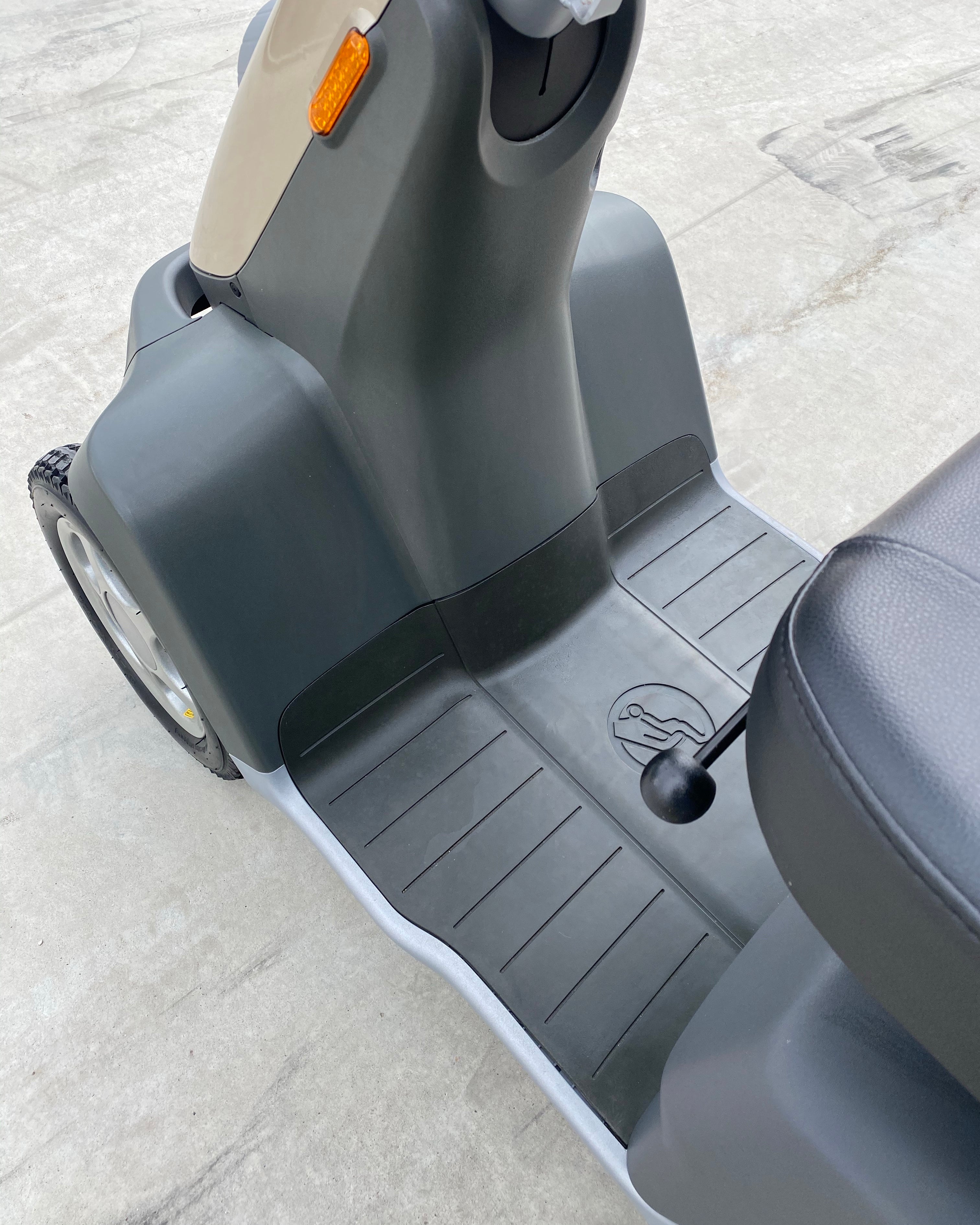 Handicare Trophy 20 met maar 30 km op te teller!!! - TotaalThuisZorg