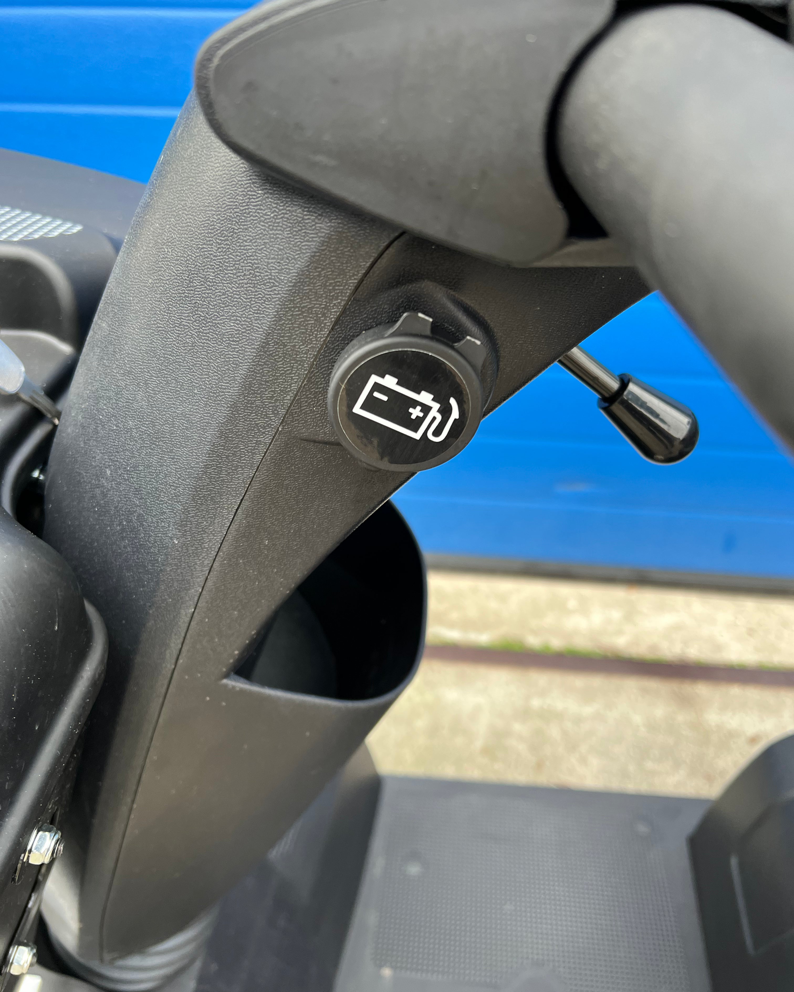 Scootmobiel Invacare Comet Pro 4 (2022) - TotaalThuisZorg