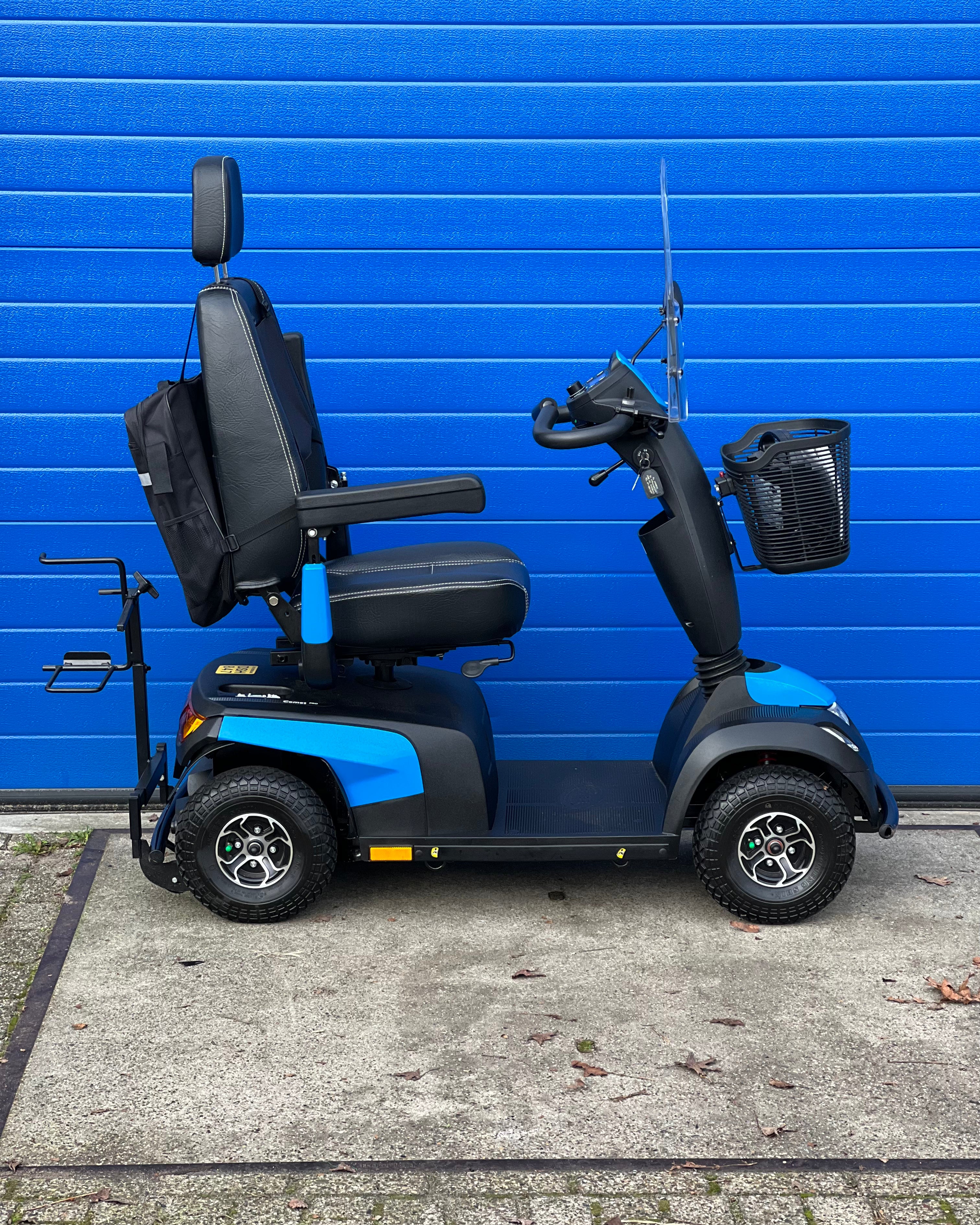Scootmobiel Invacare Comet Pro FULL OPTION! - TotaalThuisZorg