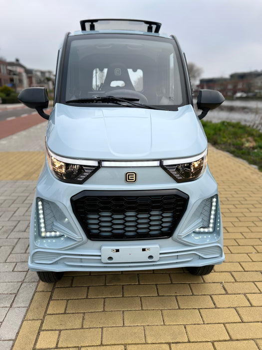 Econelo Brommobiel Lichtblauw - Volledig Elektrische Brommobiel - Lichtblauwe 45 km auto