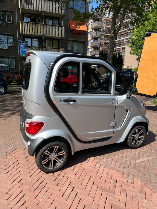 TTZ Electric invalidevoertuig - Zilver/grijs - Elektrische Brommobiel - Alternatief voor Canta