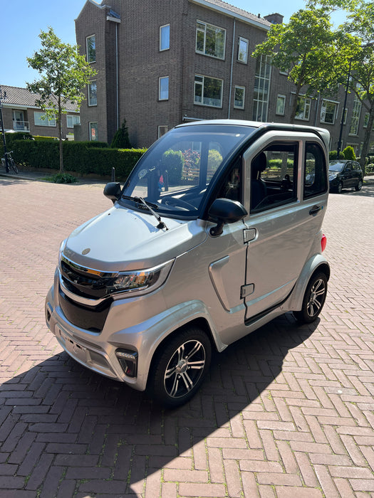 TTZ Electric invalidevoertuig - Zilver/grijs - Elektrische Brommobiel - Alternatief voor Canta