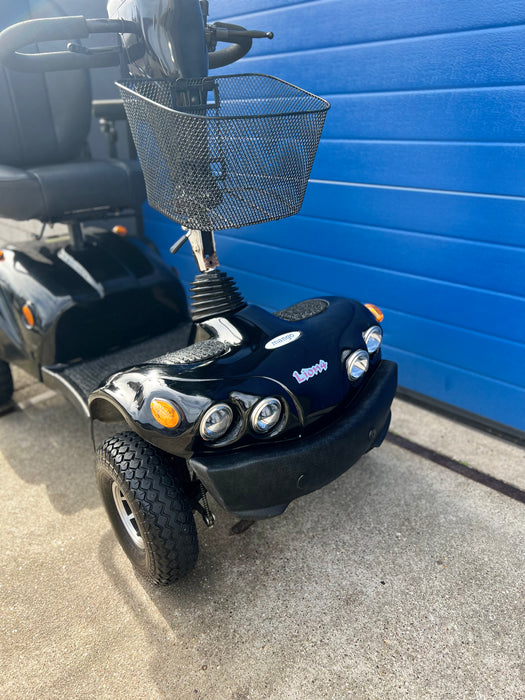 Scootmobiel Mango Lion 4 BLACK EDITION!