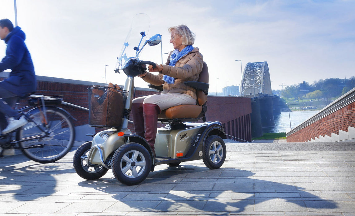 Scootmobiel Solo Elegance 4 - TotaalThuisZorg