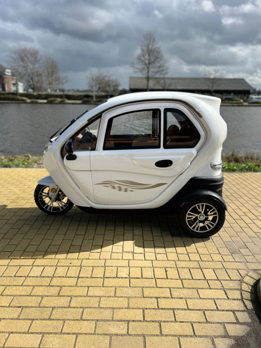 MOVE Vigorous 1500 InnerCity II 2020 wit - Elektrische brommobiel/scootmobiel 3 wielen - Rijbewijs Vrij